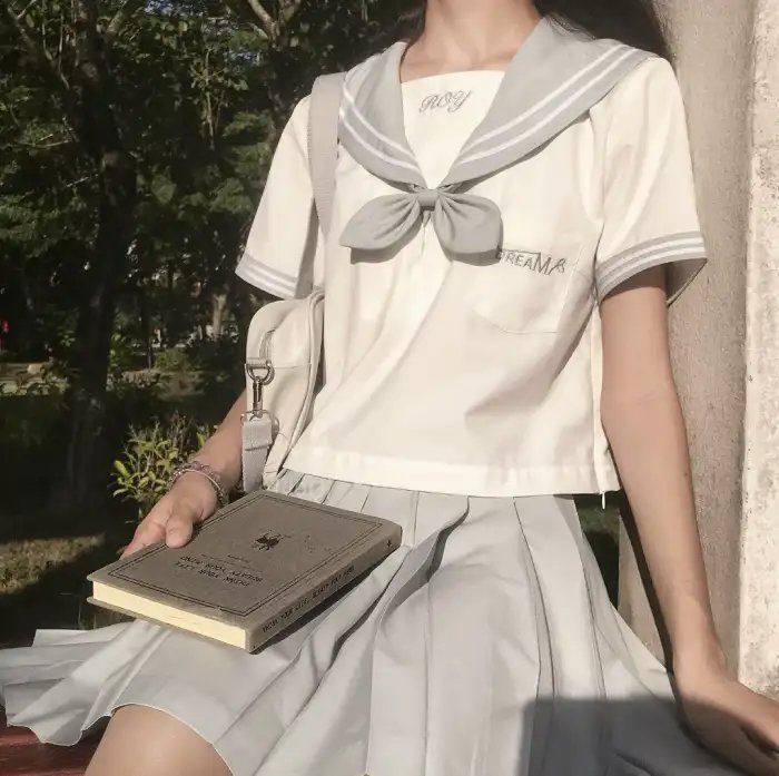 阿布格莱布的男孩